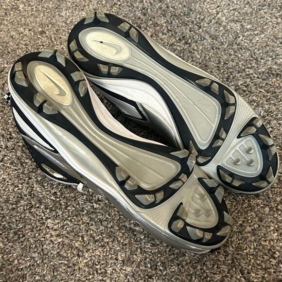 Nike Lacrosse Football Cleats Speed Lax II Size 11 White Black Silver Preloved - Picture 10 of 12